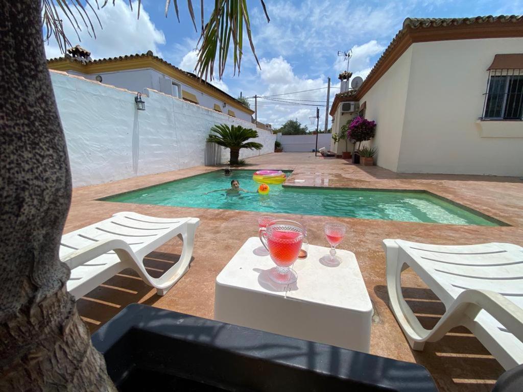 Coral Villa Chiclana de la Frontera Exterior photo